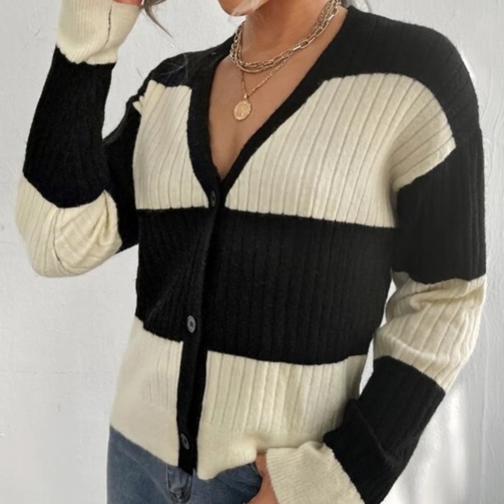 Black/Cream Colourblock Button Cardigan in M and L